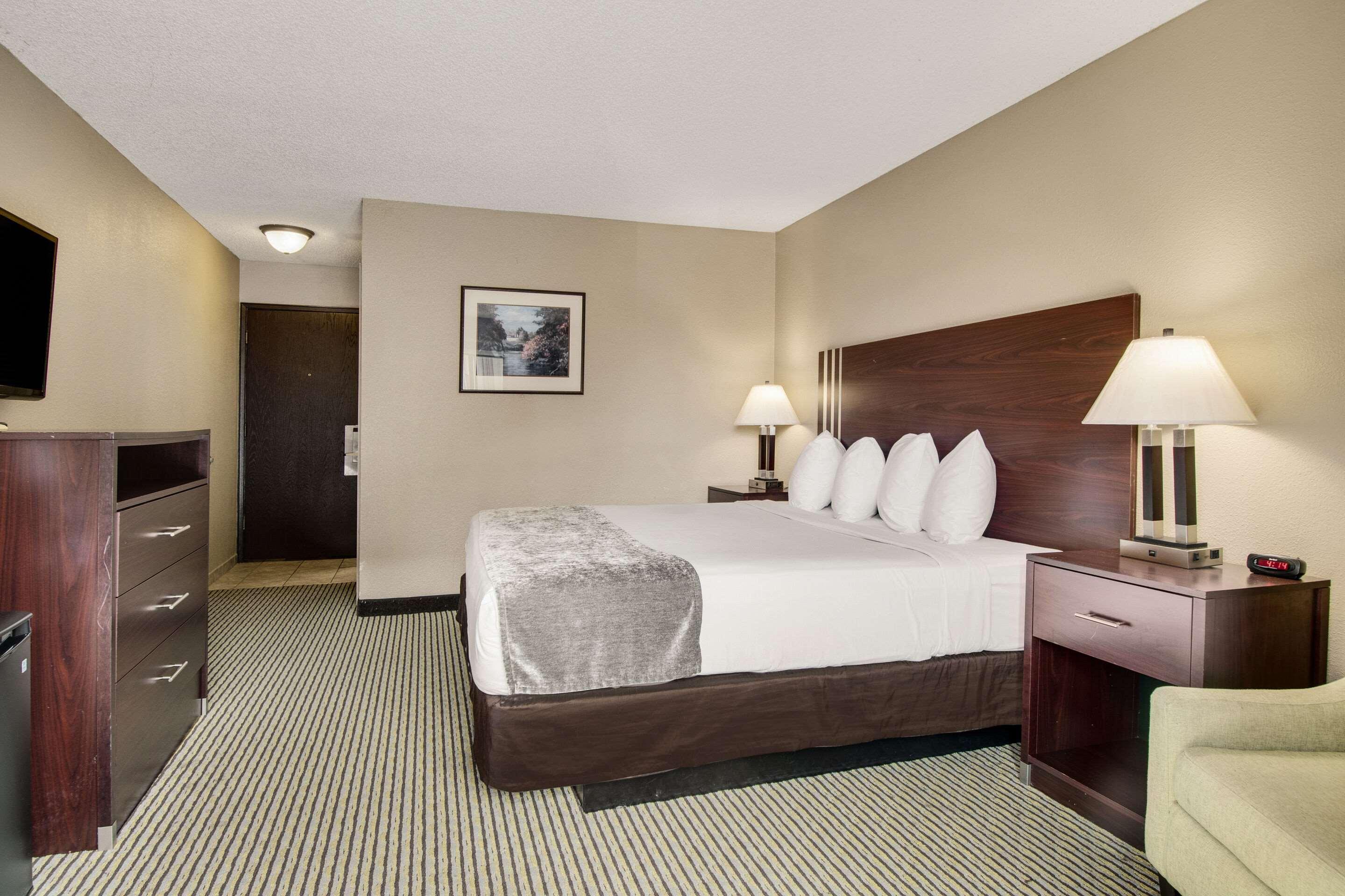 Rodeway Inn & Suites Portland - Jantzen Beach Exteriör bild