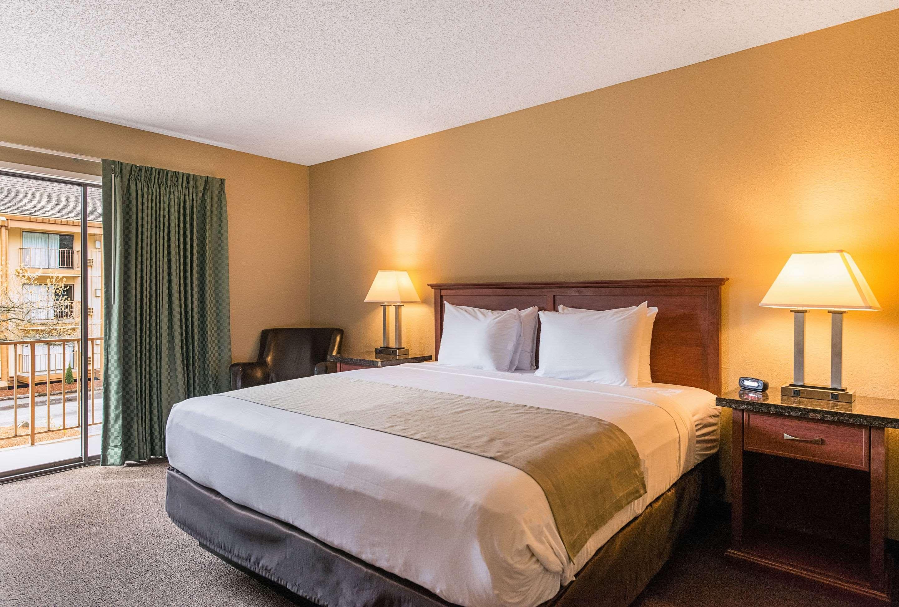 Rodeway Inn & Suites Portland - Jantzen Beach Exteriör bild